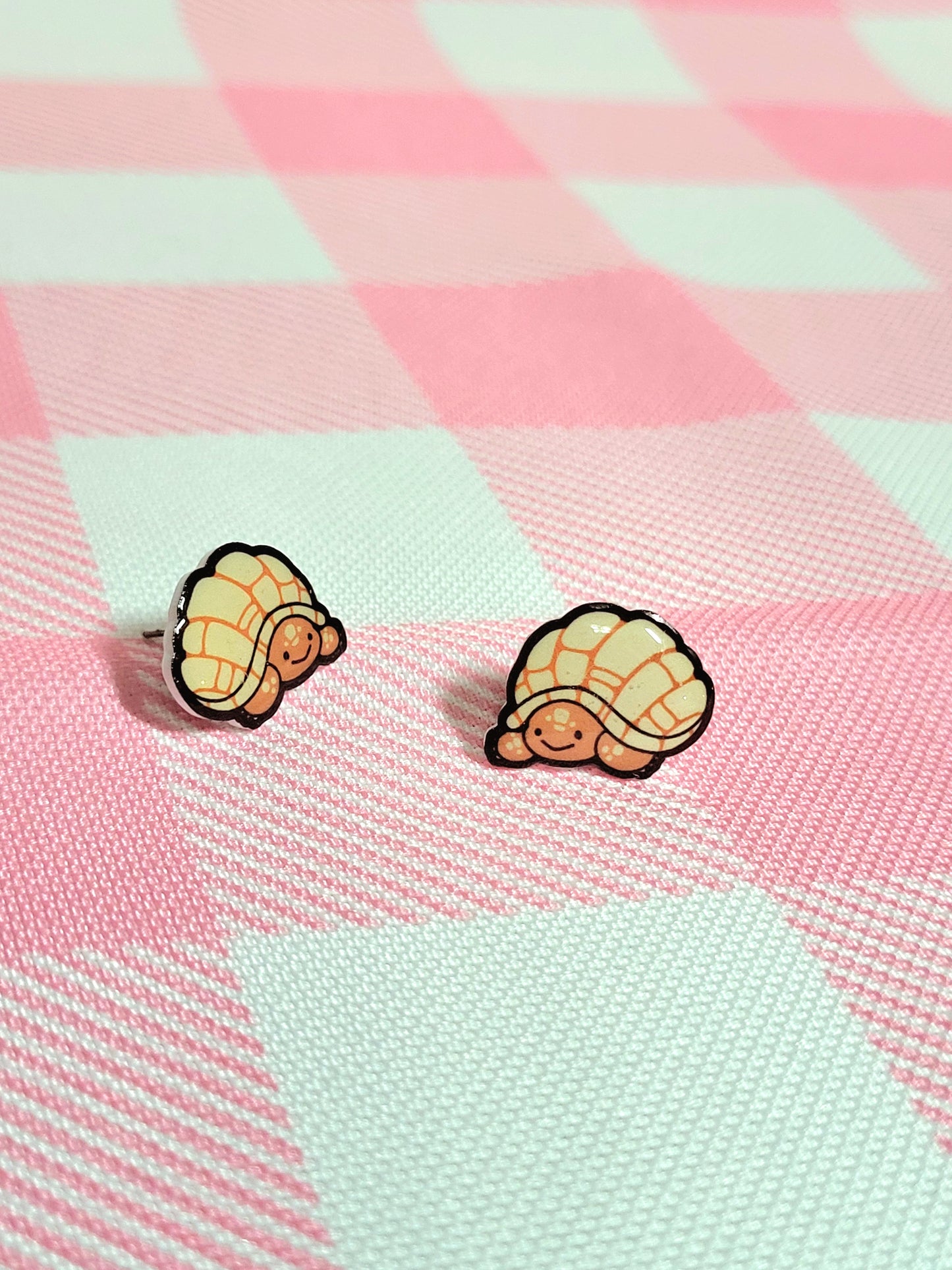 Concha Tortoise Earrings